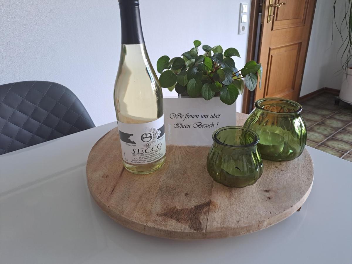 Weingut Gödert Lägenhet Osann-Monzel Exteriör bild