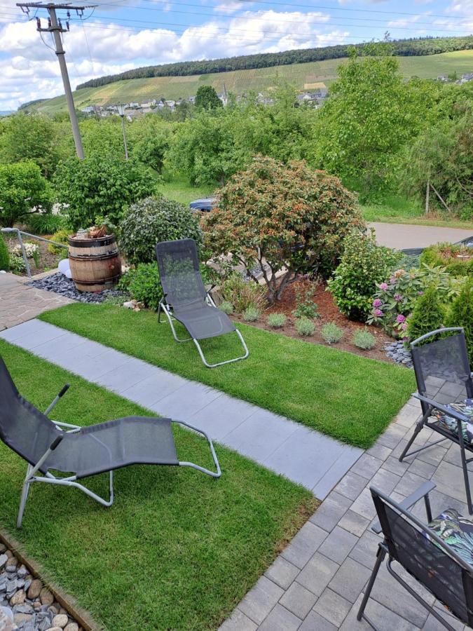 Weingut Gödert Lägenhet Osann-Monzel Exteriör bild